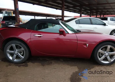 2009 Pontiac Solstice z USA, uszkodzony, nr VIN 1G2MN35B69Y107121